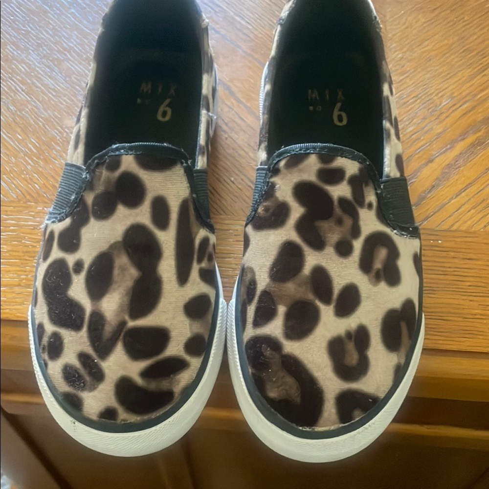 Leopard flat shoe